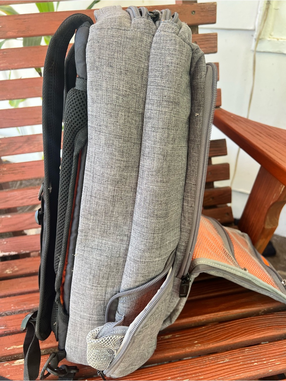 Multi-Purpose backpack - Picture 4 of 5